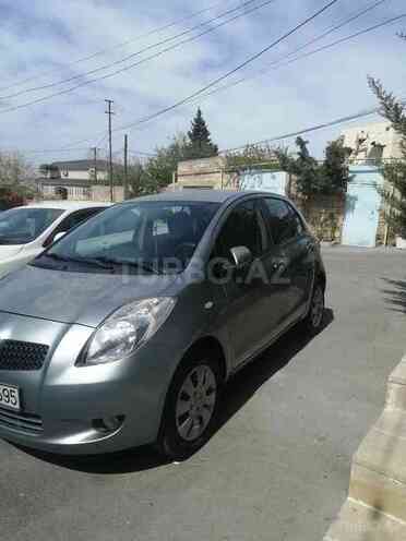 Toyota Yaris 2007, 120,000 km - 1.3 l - Bakı