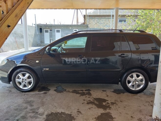 Toyota Corolla 2005, 189,490 km - 1.4 л - Ucar