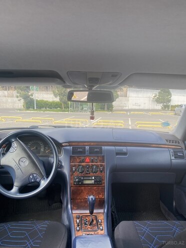 Mercedes E 270 1999, 460,000 km - 2.7 l - Bakı