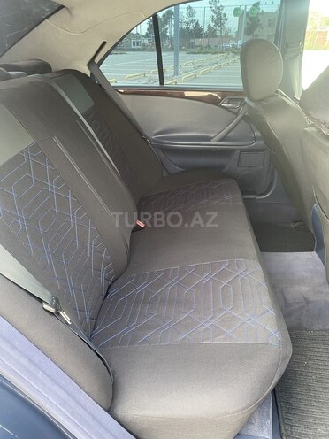 Mercedes E 270 1999, 460,000 km - 2.7 l - Bakı