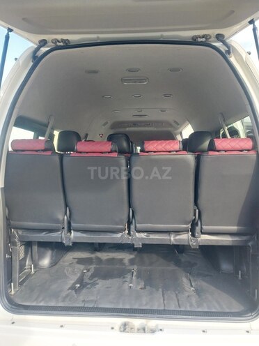 Toyota HiAce 2016, 260,000 km - 3.0 l - Bakı