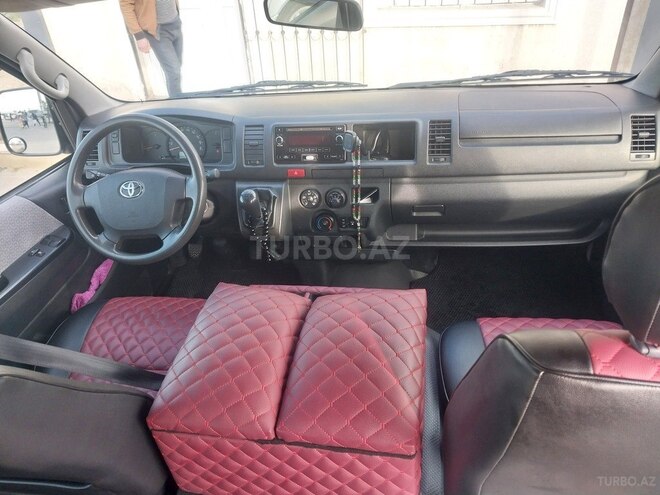 Toyota HiAce 2016, 260,000 km - 3.0 l - Bakı