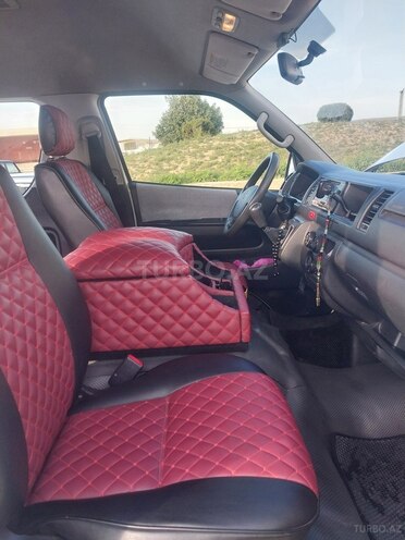 Toyota HiAce 2016, 260,000 km - 3.0 l - Bakı