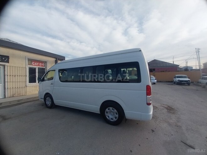 Toyota HiAce 2016, 260,000 km - 3.0 l - Bakı