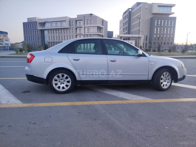 Audi A4 2003, 259,000 km - 1.8 l - Bakı
