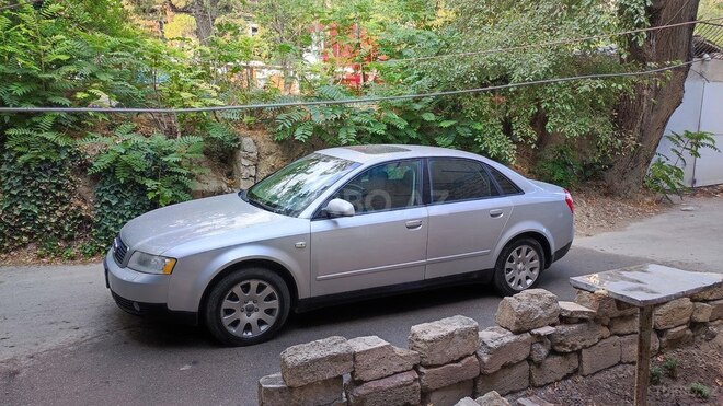 Audi A4 2003, 259,000 km - 1.8 l - Bakı