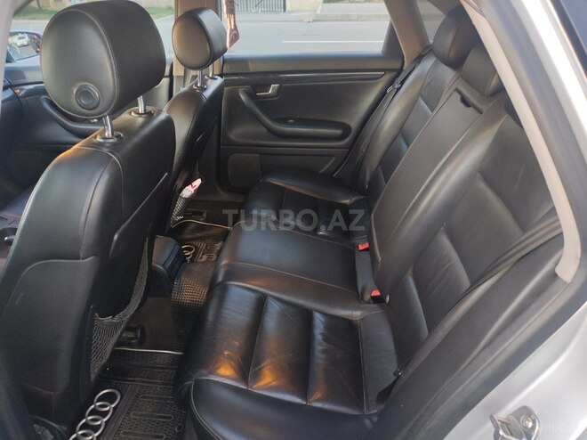 Audi A4 2003, 259,000 km - 1.8 l - Bakı