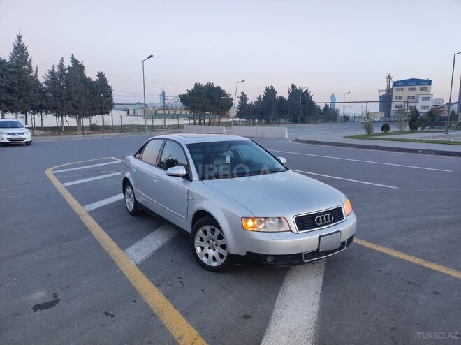 Audi A4 2003, 259,000 km - 1.8 l - Bakı
