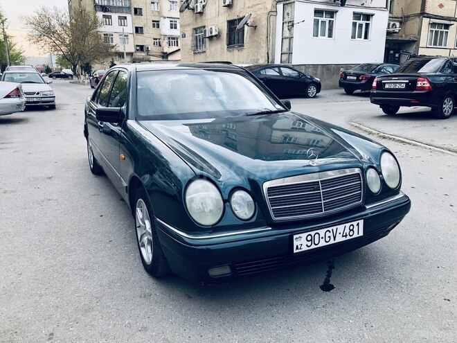 Mercedes E 230 1996, 241,041 km - 2.3 л - Sumqayıt