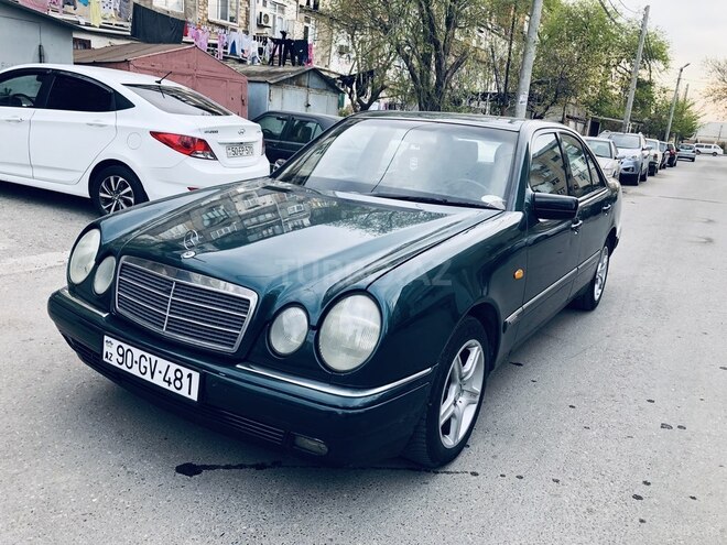 Mercedes E 230 1996, 241,041 km - 2.3 л - Sumqayıt