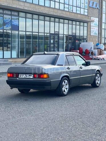 Mercedes 190 1991, 250,000 km - 1.8 l - Naxçıvan