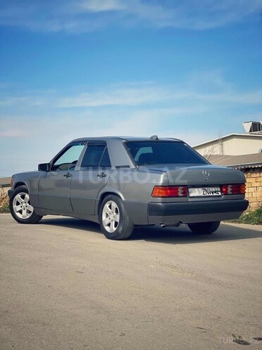 Mercedes 190 1991, 250,000 km - 1.8 l - Naxçıvan