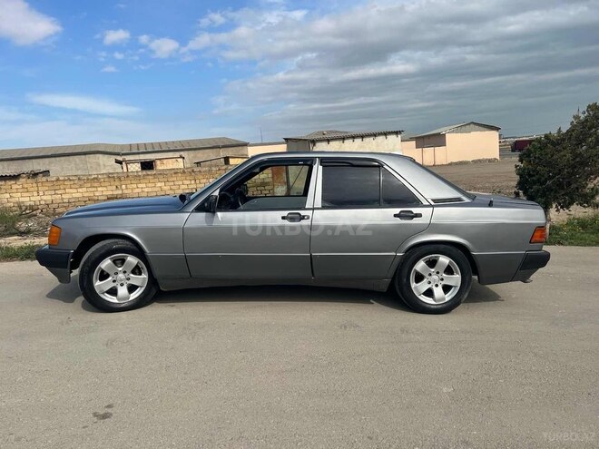 Mercedes 190 1991, 250,000 km - 1.8 l - Naxçıvan