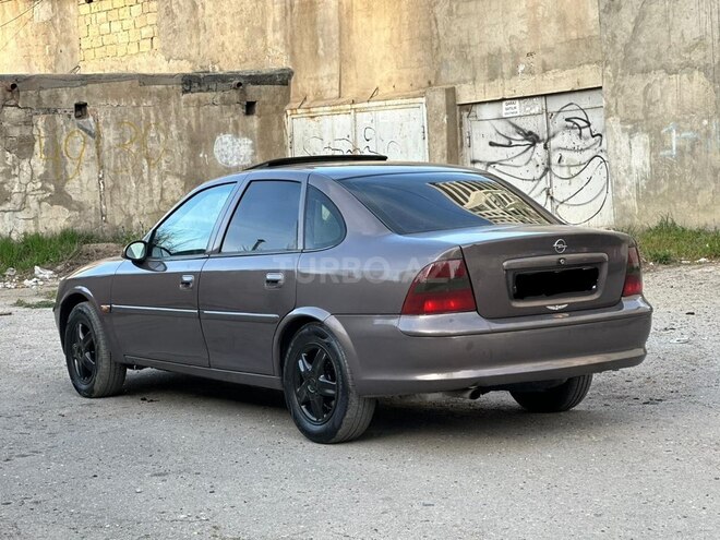 Opel Vectra 1998, 214,000 km - 1.8 l - Bakı