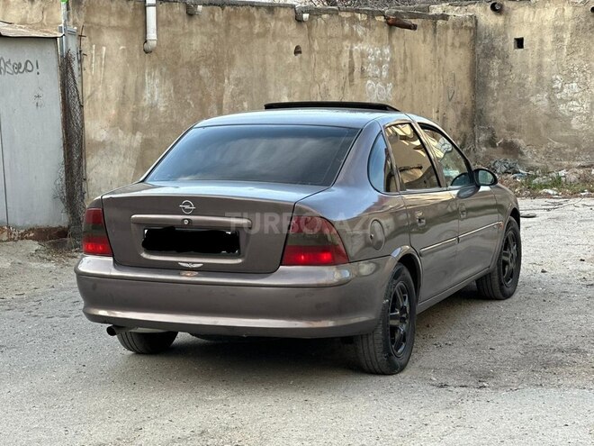 Opel Vectra 1998, 214,000 km - 1.8 l - Bakı
