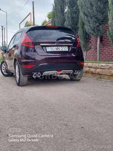 Ford Fiesta 2011, 135,405 km - 1.4 l - Bakı