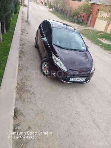 Ford Fiesta 2011, 135,405 km - 1.4 l - Bakı