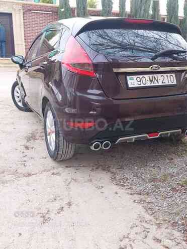 Ford Fiesta 2011, 135,405 km - 1.4 l - Bakı