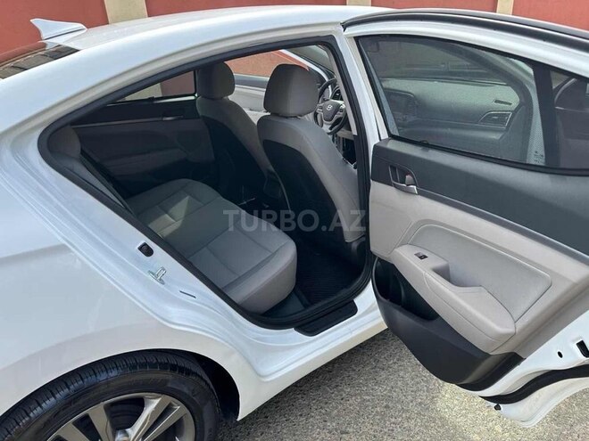 Hyundai Elantra 2016, 140,000 km - 2.0 l - Lənkəran