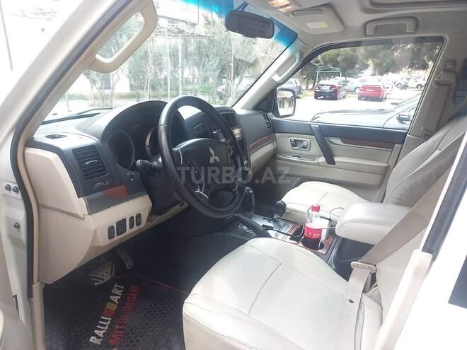 Mitsubishi Pajero 2007, 200,000 km - 3.0 l - Bakı