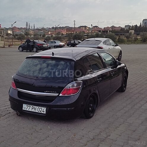 Opel Astra 2010, 198,000 km - 1.4 l - Bakı