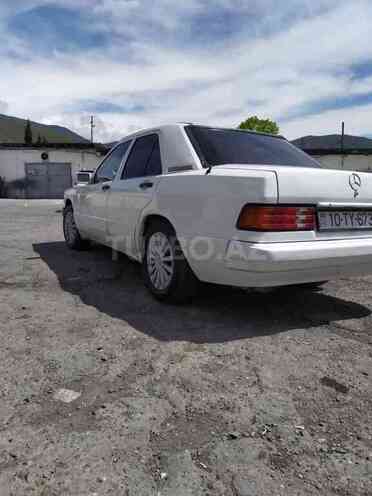 Mercedes 190 1992, 195,327 km - 1.8 л - Şəki