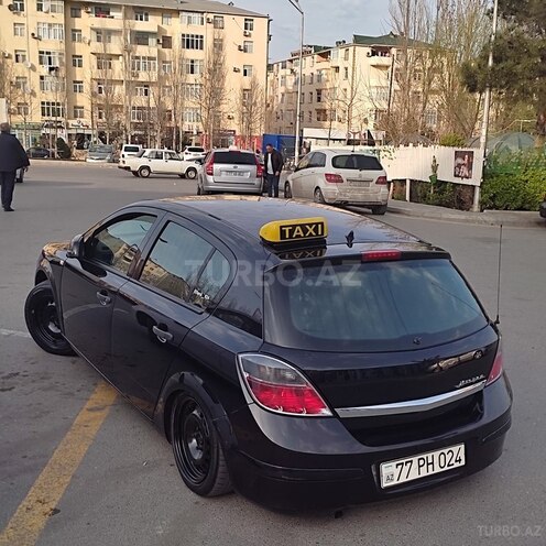 Opel Astra 2010, 198,000 km - 1.4 l - Bakı