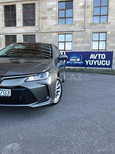 Toyota Corolla 2019, 20,500 km - 1.6 л - Bakı