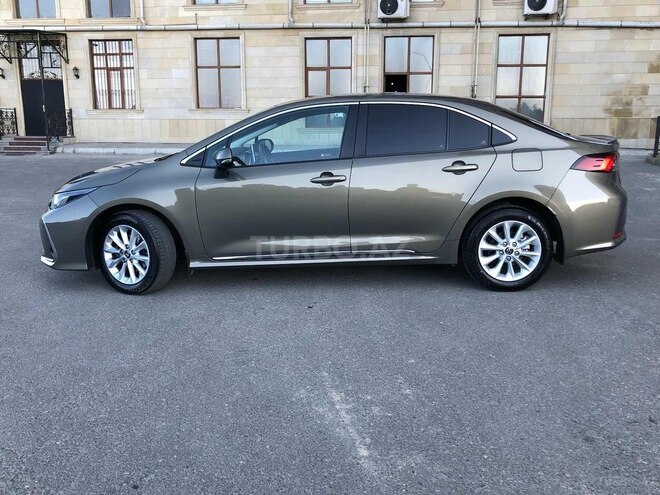 Toyota Corolla 2019, 20,500 km - 1.6 л - Bakı