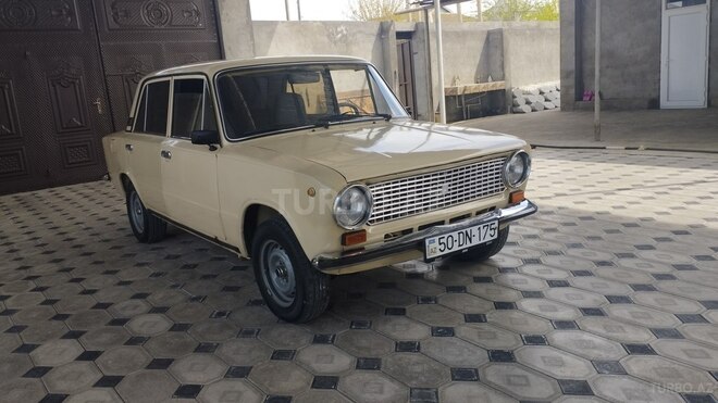 LADA (VAZ) 21011 1984, 100,000 km - 1.2 l - Biləsuvar