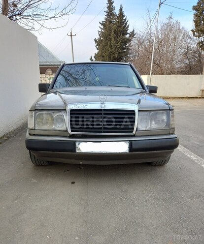 Mercedes E 300 1985, 230,000 km - 2.9 л - Ağstafa