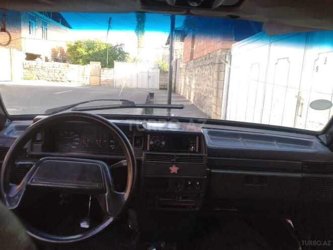 LADA (VAZ) 21099 1993, 200,000 km - 1.5 л - Qax
