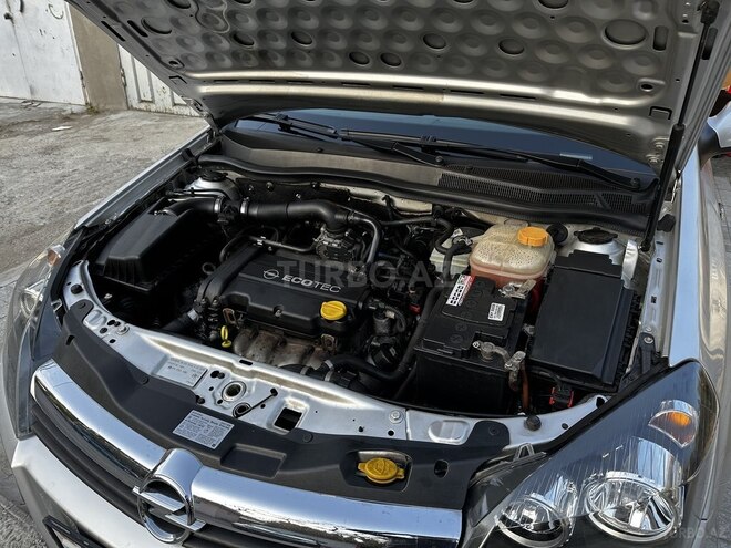 Opel Astra 2006, 143,000 km - 1.4 л - Bakı