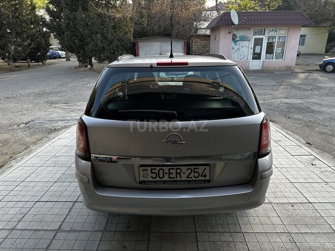 Opel Astra 2006, 143,000 km - 1.4 л - Bakı