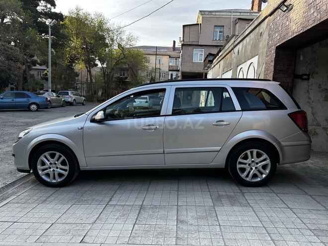 Opel Astra 2006, 143,000 km - 1.4 л - Bakı