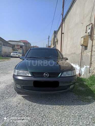 Opel Vectra 1998, 255,555 km - 2.0 l - Salyan