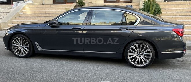 BMW 740 2016, 88,000 km - 3.0 l - Bakı