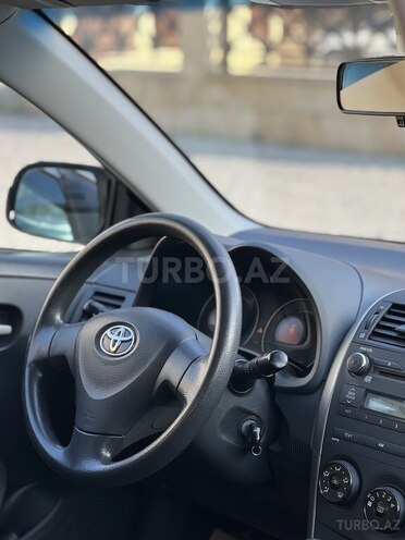 Toyota Corolla 2008, 178,078 km - 1.4 l - Bakı