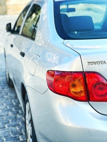 Toyota Corolla 2008, 178,078 km - 1.4 l - Bakı