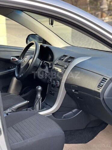 Toyota Corolla 2008, 178,078 km - 1.4 l - Bakı