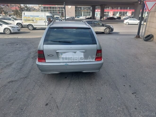 Mercedes C 200 1999, 300,000 km - 2.0 l - Xırdalan