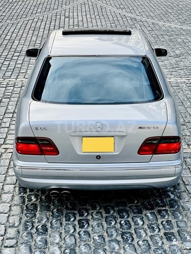 Mercedes E 320 2000, 198,567 km - 3.2 л - Bakı