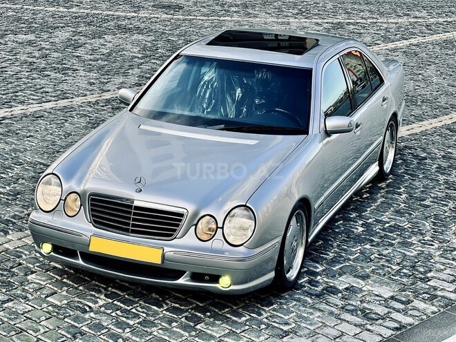 Mercedes E 320 2000, 198,567 km - 3.2 л - Bakı