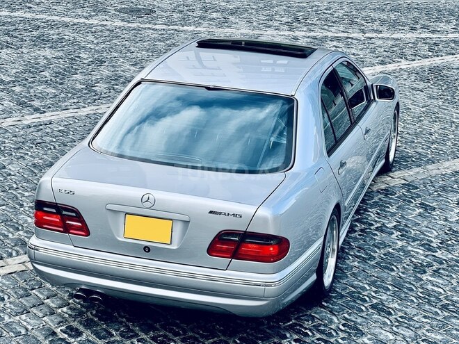 Mercedes E 320 2000, 198,567 km - 3.2 л - Bakı
