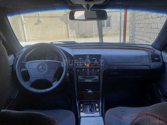 Mercedes C 250 1995, 300,000 km - 2.5 l - Bakı