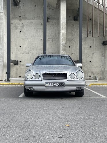 Mercedes E 240 1997, 420,000 km - 2.4 l - Bakı