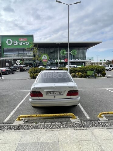 Mercedes E 240 1997, 420,000 km - 2.4 l - Bakı