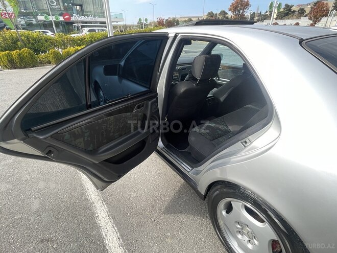 Mercedes E 240 1997, 420,000 km - 2.4 l - Bakı