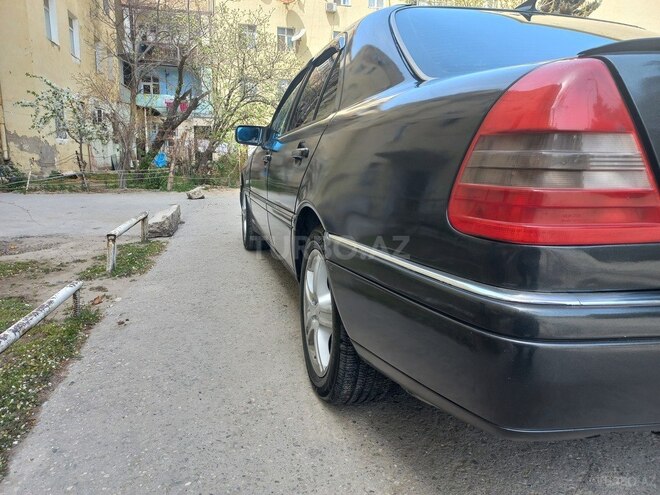 Mercedes C 220 1994, 350,000 km - 2.2 л - Sumqayıt