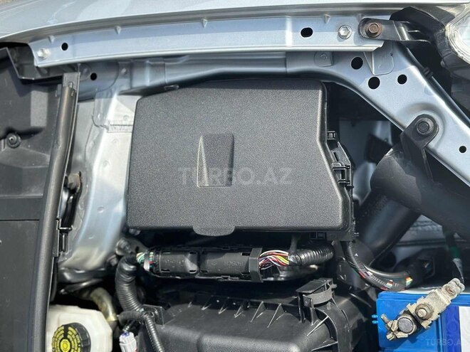 Toyota Corolla 2007, 304,000 km - 1.4 л - Bakı